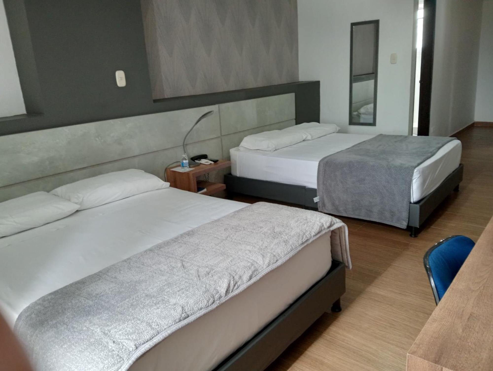 Hotel Don Gregorio การ์ตาโก ภายนอก รูปภาพ